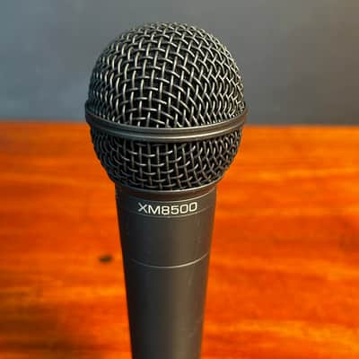 Behringer Ultravoice XM8500 Cardioid Dynamic Vocal Microphone 2014 - Present - Black image 5