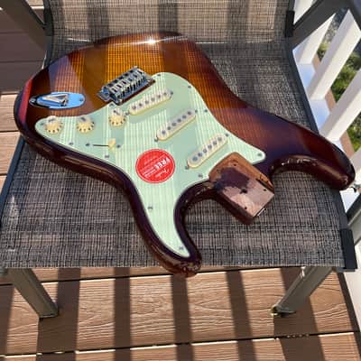 Squier Affinity Stratocaster new old stock body 2021 - Honey burst image 5