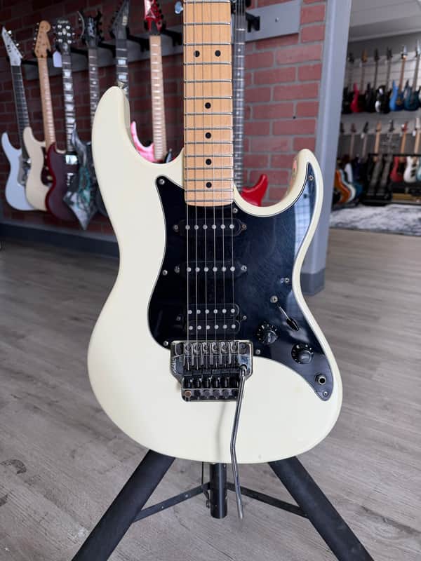 Fender Prodigy 1991 - 1993 - Arctic White image 1