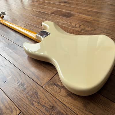 2007 Fender JB-62 Jazz Bass 1962 Reissue Vintage White MIJ Japan image 12