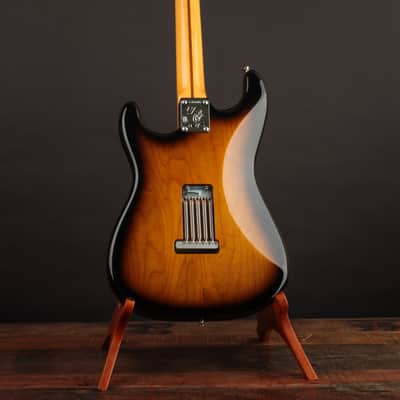 Fender Eric Johnson Stratocaster 2020s - 2-Tone Sunburst image 15