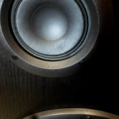 KLH-9912 (Pair) image 3