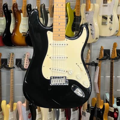 Fender   American Standard Stratocaster Black 1993 image 1