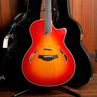 Taylor T5-S Thinline Acoustic-Electric Guitar Red Edgeburst 2005 Pre-Owned image 2