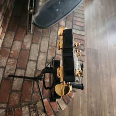 Gibson Les Paul Classic 2022 - 2023 - Chicago Blue with gold hdwe image 8