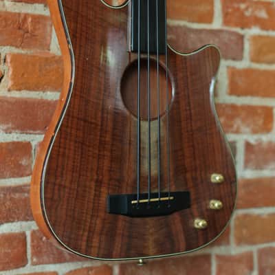 Carvin AC-40 Fretless Acoustic/Electric Bass | Reverb
