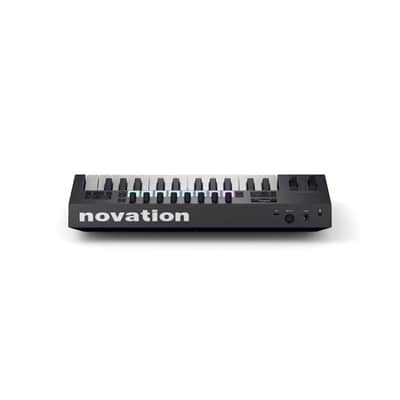 Novation Launchkey 25 Mk4 MIDI Keyboard image 2