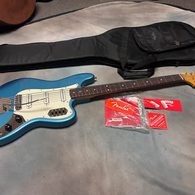 2023 Fender Vintera II 60's Bass VI Lake Placid Blue w/Original Case MINT image 9
