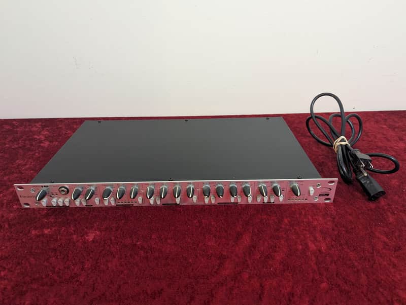 Focusrite Platinum VoiceMaster Channel Strip 2000s - Silver image 1