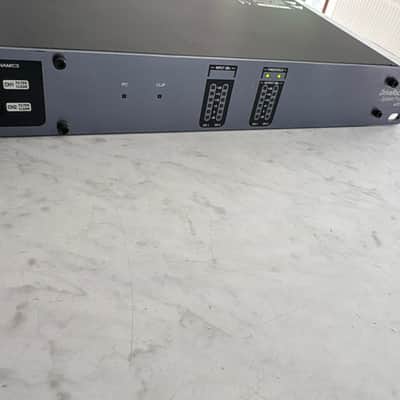 dbx DriveRack 220i System Processor with AFS Advanced Feedback Suppression 2010s - Black image 4