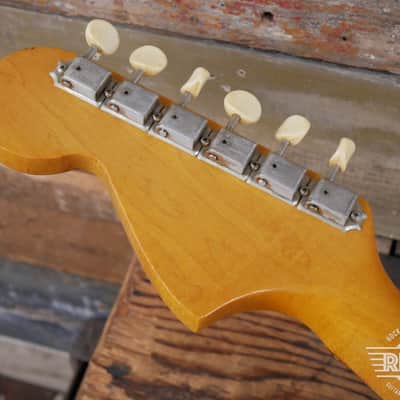 Fender Bronco - 1967 - Red image 10