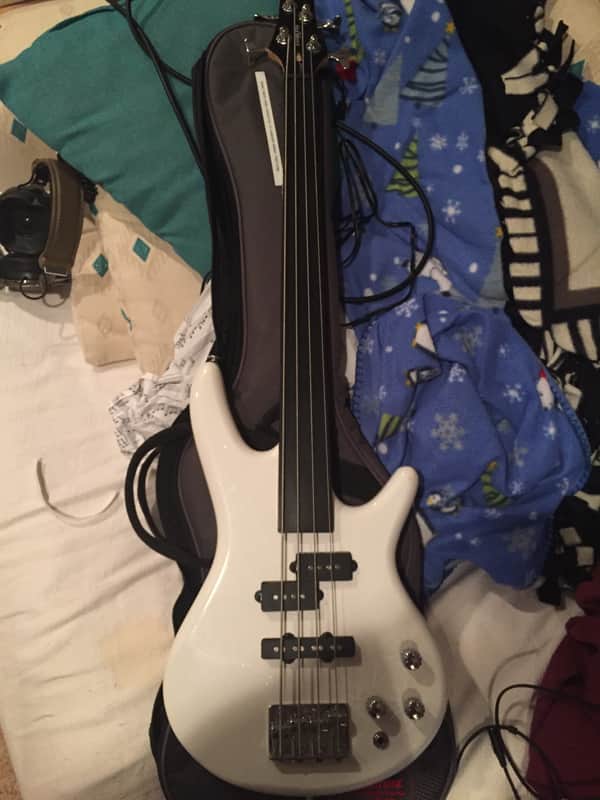 Ibanez Mikro Bass Fretless White image 1