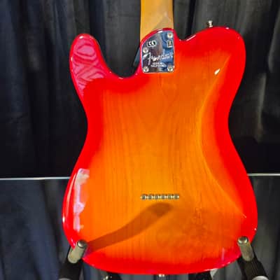 Fender Telecaster Elite 2018 - Strawberry Burst image 12