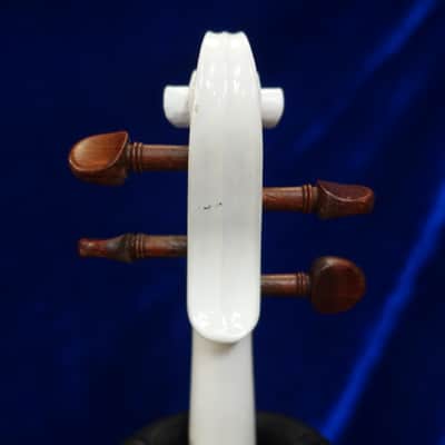 Harlequin Violin Outfit 1/2 size - White image 6