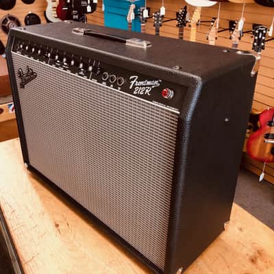 Fender Frontman 212R Solid State Guitar Combo Amp image 2