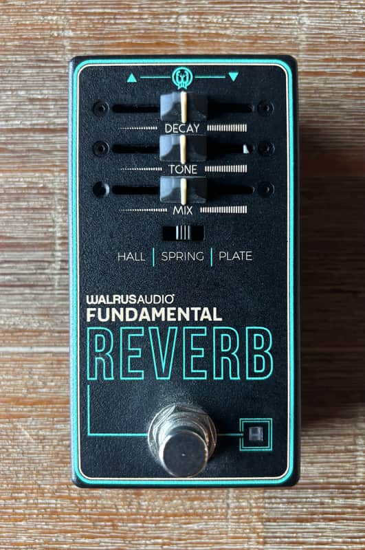 Walrus Audio Fundamental Reverb