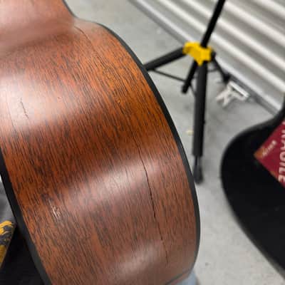 Martin D-16GT 1999 - 2018 - Natural image 9
