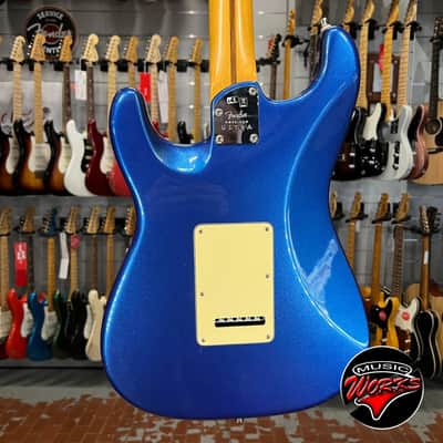 Fender   American Ultra Stratocaster Cobra Blue image 7