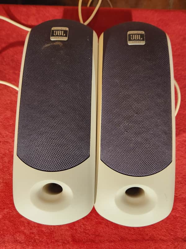 JBL Platinum Series 12V DC Computer Speakers image 1
