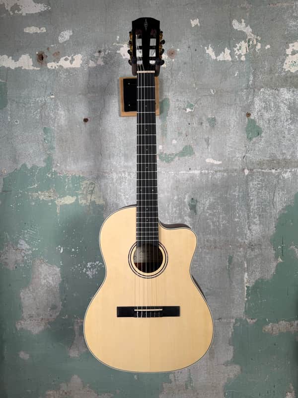 Alvarez Regent Series RC26HCE Hybrid Acoustic Electric Guitar - Natural image 1