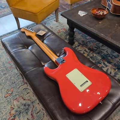 2023 Fender Player Plus HSS Stratocaster - Noiseless + Wide Range - Fiesta Red - w/Gig Bag image 11