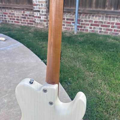 Tom Anderson  T Icon 2023 - Mary Kaye White “Vince Gill Blackgaurd” image 5