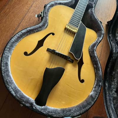 Eastman AR910CE | Reverb