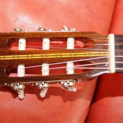 S Yairi clase 9002 classical guitar image 20