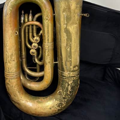 Holton Tuba, Full Size image 6