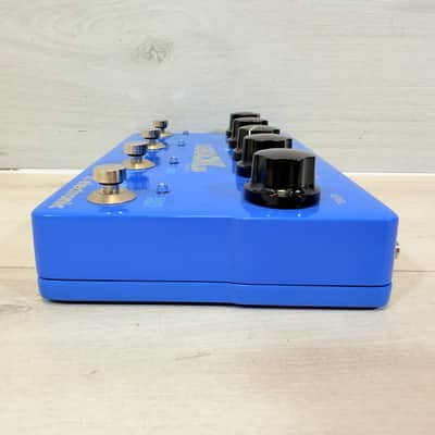 TC Electronic Flashback X4 Delay & Looper Pedal with MIDI, TonePrint & Tap Tempo image 3