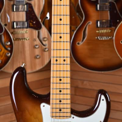 Fender 75th Anniversary Commemorative Stratocaster Maple Neck 2-Color Bourbon Burst image 14
