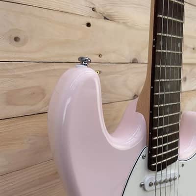 Sterling Cutlass Short Scale, Pink image 3