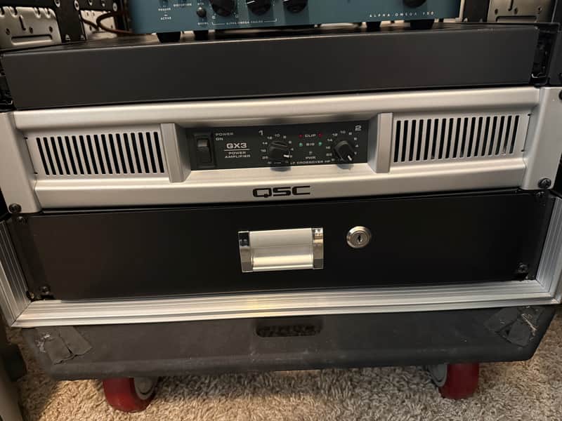 QSC GX3 2-Channel Power Amplifier 2010s - Silver image 1