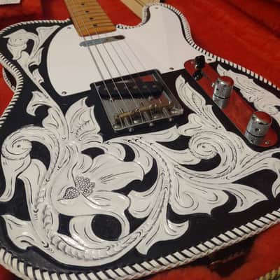 1997 Fender Telecaster '52 USA Reissue AVRI Telecaster w/ Waylon Jennings-Style Leather Cover- Tweed Case & COA! image 3