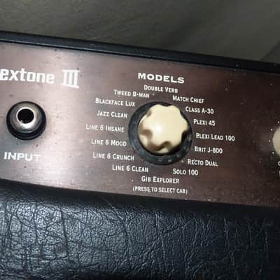 Line 6 Flextone III Ampli Guitare Combo à modelisations 75 Watts image 7