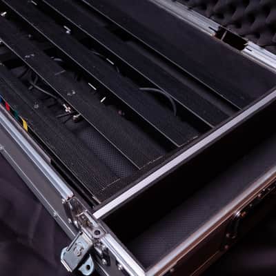 Pedaltrain PRO with Wheeled Tour Case - Fully Loaded image 3