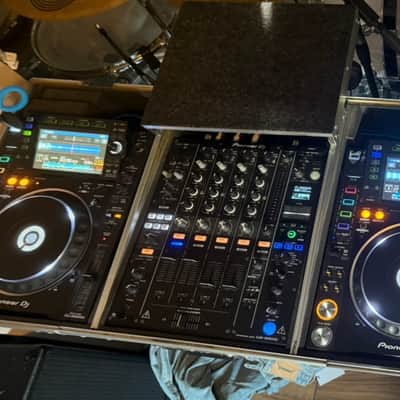 2x Pioneer CDJ-2000NXS2 Professional Multi Player 2010s - Black image 2