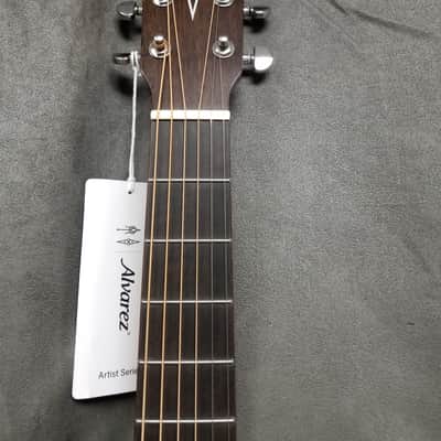 Alvarez LJ2E Artist Series Little Jumbo with Electronics Natural image 4