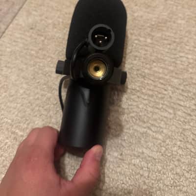 Shure SM7B Cardioid Dynamic Microphone 2001 - Present - Black image 3