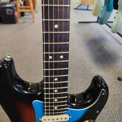 Used 2004 Fender American Stratocaster w/ Virgil Arlo Pickups and Upgrades - Sunburst w/ Case image 9