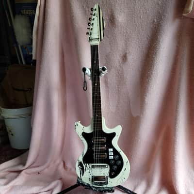 Teisco Victoria Audition 1960s White Splatter image 1