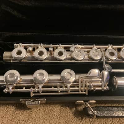 Gemeinhardt Open Hole 3B - Silverplated Flute All New Pads, Case image 2