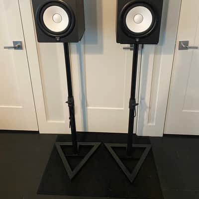 Yamaha HS8 Powered Studio Monitor (Pair) 2015 - Present - Black with stands image 5