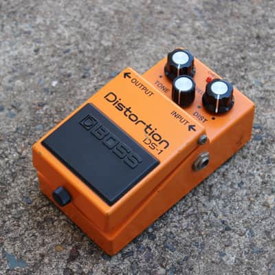 BOSS DS-1 1988年日本製 中古] BOSS DS-1 日本製 1988年製 [VK797] : 中古楽器専門店Qsic