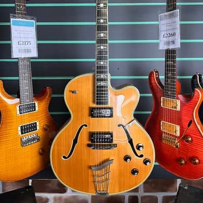 Hofner Committee Gloss Natural 1960 Modified Hollow Body Electric Guitar image 2