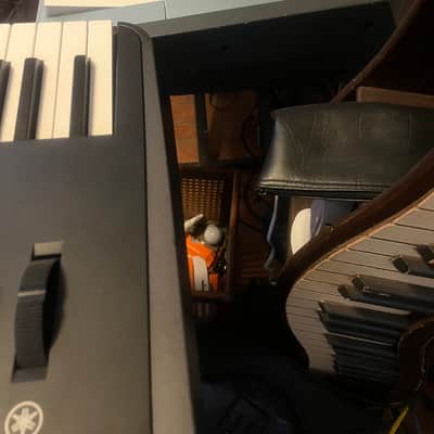 Yamaha Motif XS8 88 key synthesizer/workstation 2010 - Blue image 6