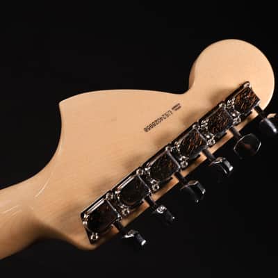 Fender Yngwie Malmsteen Stratocaster Scalloped Maple Fingerboard Vintage White 958 image 5