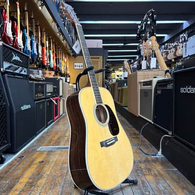 Martin D-35 Standard Series Spruce/East Indian Rosewood Dreadnought Acoustic w/Hard Case image 5