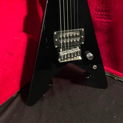 First Act ME276 Mini-V | Reverb