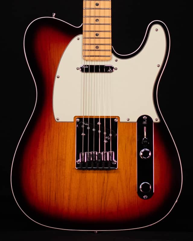 Fender American Deluxe 60th Anniversary Telecaster w/HSC, 3-Color Sunburst - USED